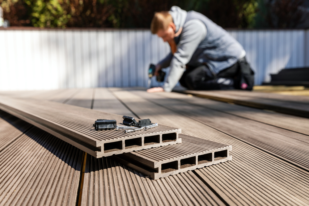 Decking Deep Dive: Can Composite Decking Be Painted?